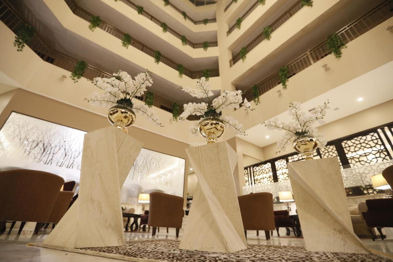 The Signature Hotel Амман Екстер'єр фото