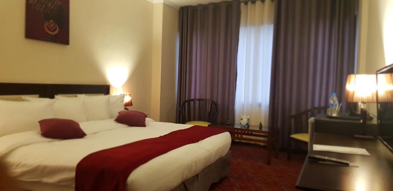 The Signature Hotel Амман Екстер'єр фото